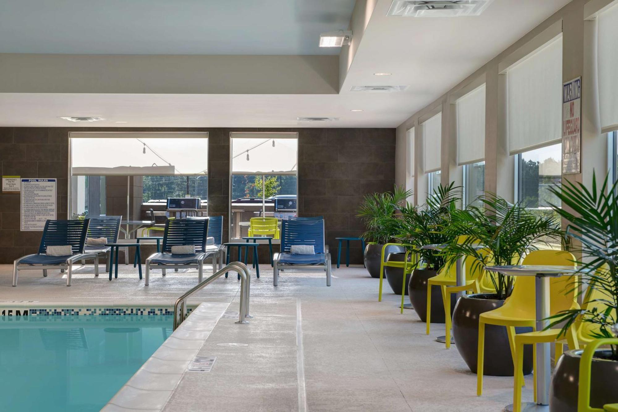 Home2 Suites By Hilton Fayetteville North Экстерьер фото
