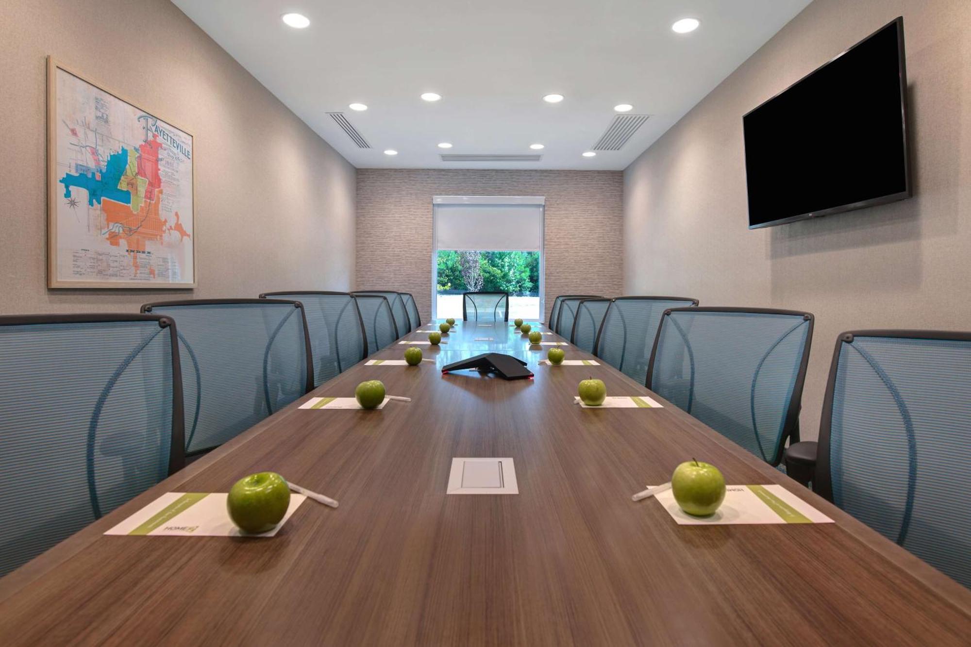 Home2 Suites By Hilton Fayetteville North Экстерьер фото