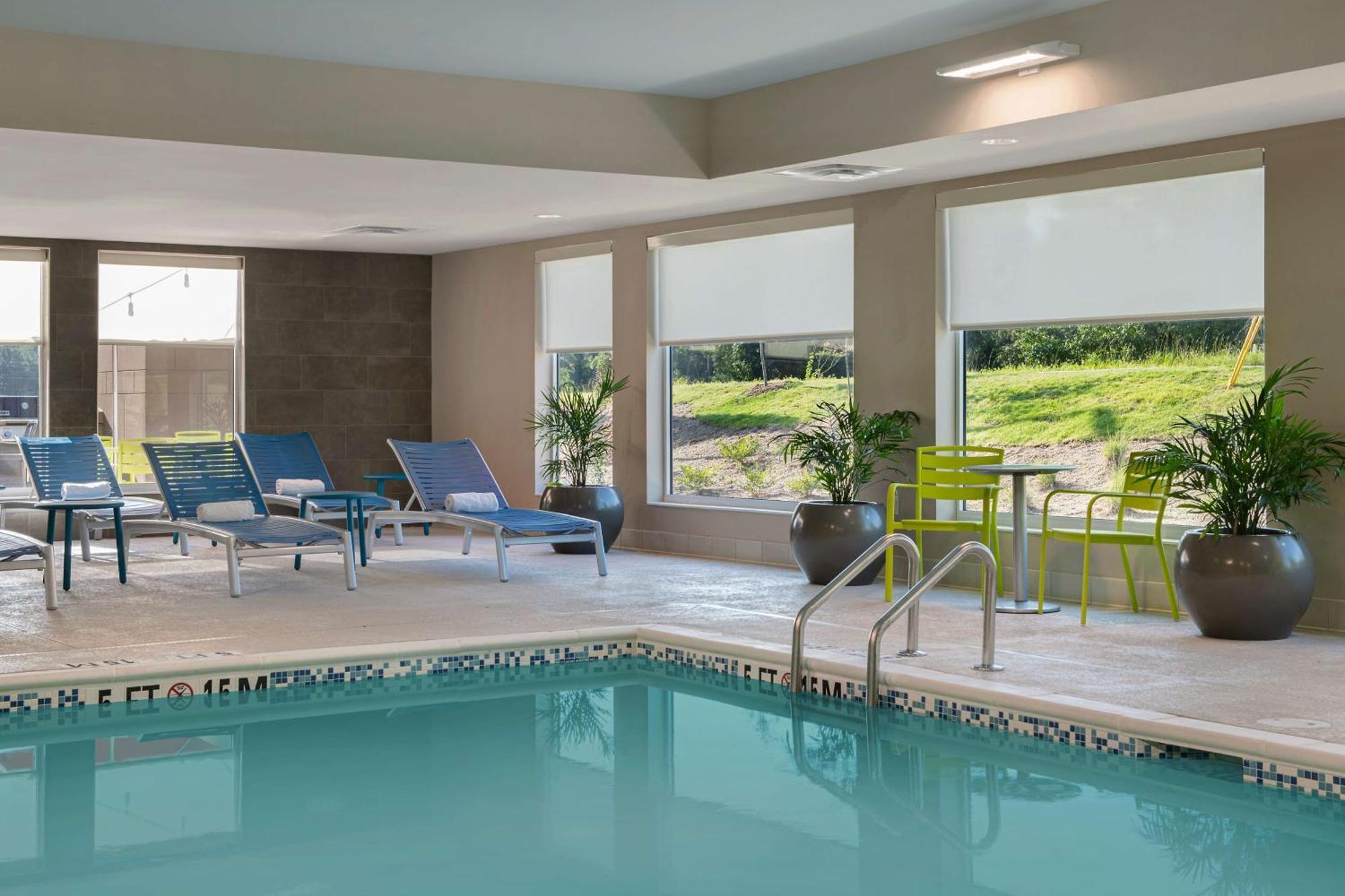 Home2 Suites By Hilton Fayetteville North Экстерьер фото