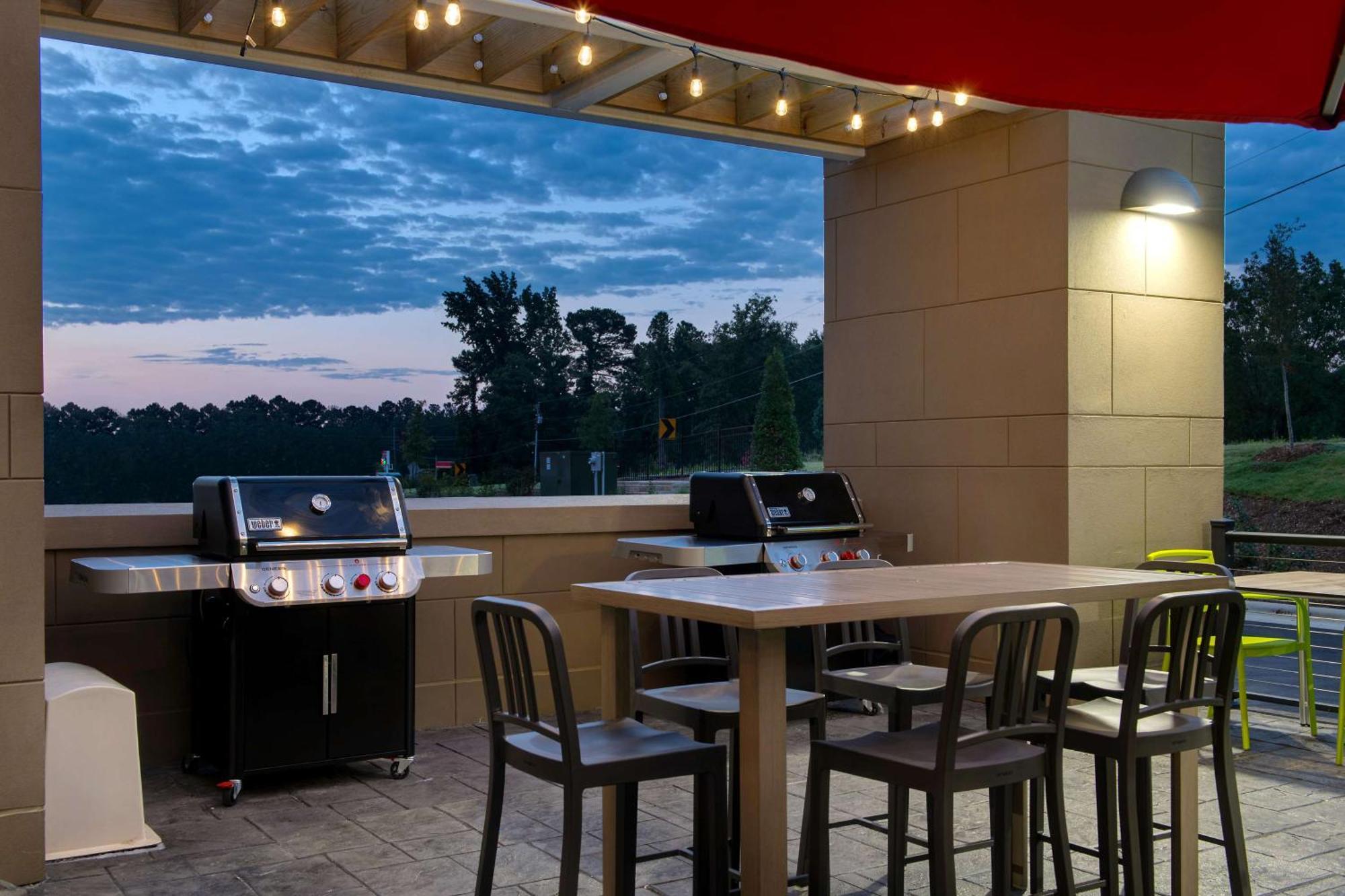 Home2 Suites By Hilton Fayetteville North Экстерьер фото