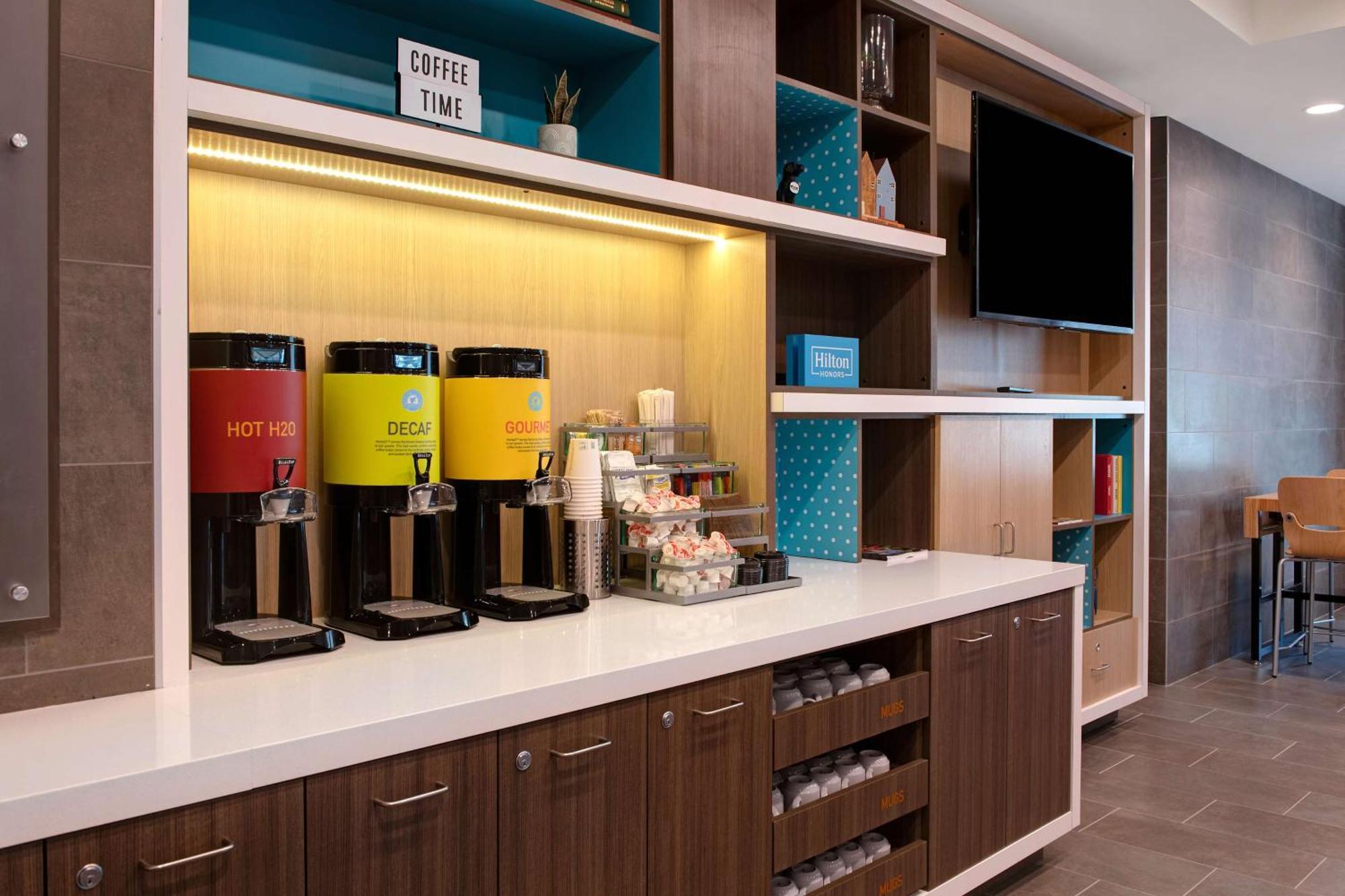 Home2 Suites By Hilton Fayetteville North Экстерьер фото